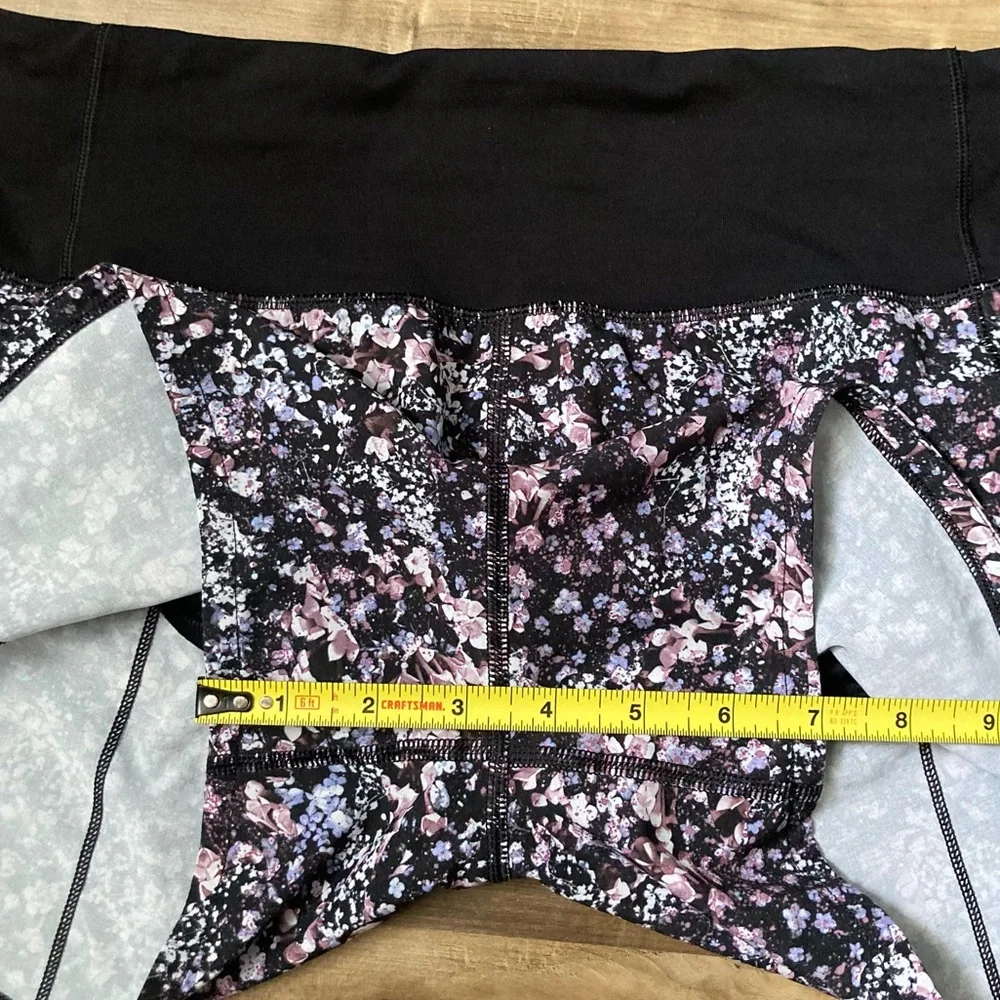 [Lululemon] Speed Short Floral Spritz Multi 2